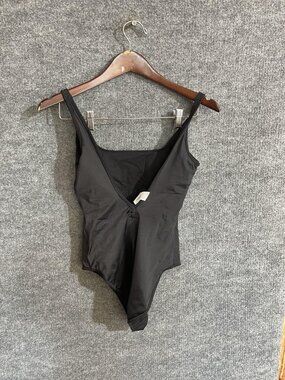 Fabletics One Piece Swimsuit Womens Small Black Sunset Scoop Tank Lined Stretch